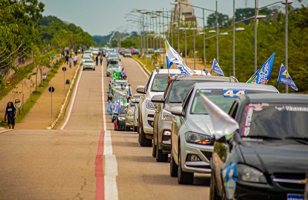 Carreata do coronel Marcos Rocha mobiliza população rumo à vitória no 1° turno, em Rondônia - Gente de Opinião