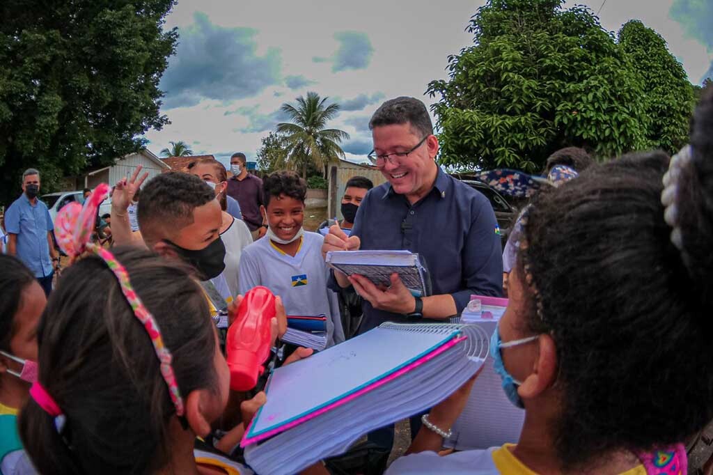 EDUCAÇÃO:  Bolsa-escola, ensino profissionalizante e intercâmbio para estudantes de escolas públicas fazem parte das propostas do Coronel Marcos Rocha para segundo mandato - Gente de Opinião