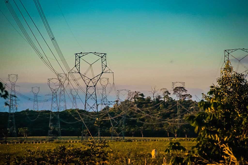 Sesdec e concessionária de energia debatem ações para maior segurança nas torres de linhas de transmissão - Gente de Opinião