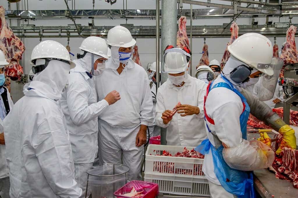 Exportação de carne bovina à Indonésia é destacada pelo governador Marcos Rocha como reflexo das ações realizadas - Gente de Opinião