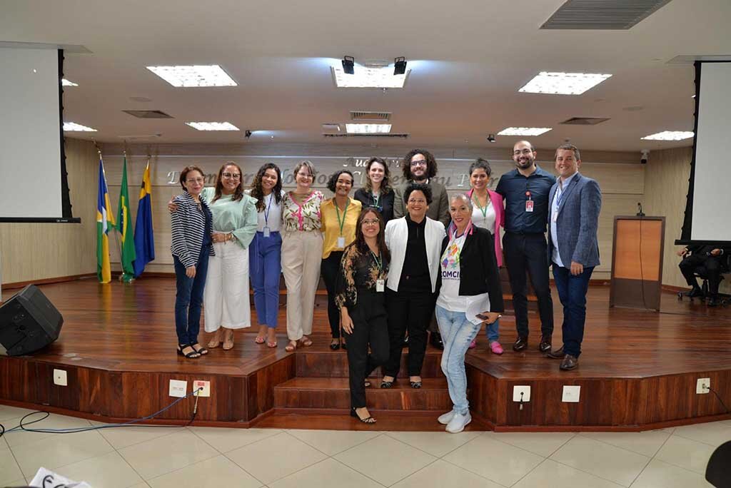 Procurador-chefe do MPT palestra em Seminário "Empregabilidade de pessoas Travestis, Transexuais e Homens Trans: Direitos e Desafios"  - Gente de Opinião