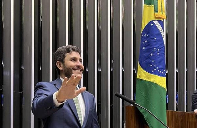 Mauricio Carvalho toma posse como Deputado Federal por Rondônia  - Gente de Opinião