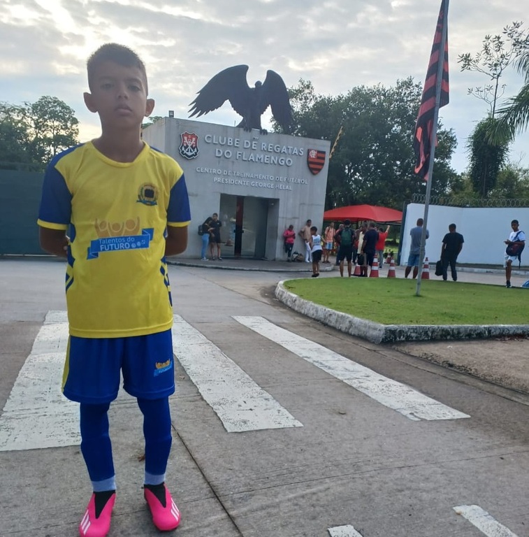 Em busca do sonho no futebol, Albert José participa de testes no time do Flamengo - Gente de Opinião