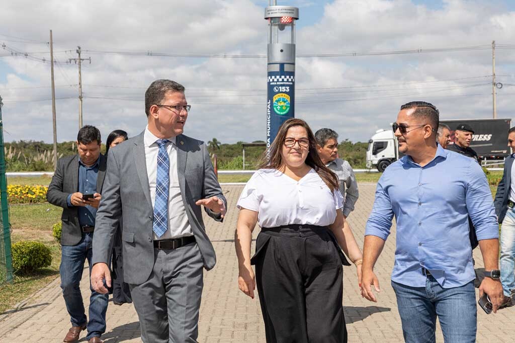 Governador Marcos Rocha confere tecnologia que reforça segurança pública do Paraná e já projeta instalação em Rondônia - Gente de Opinião