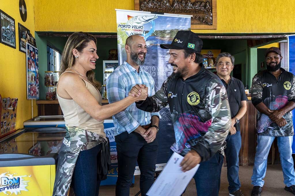 Prefeitura de Porto Velho entrega certificados do Curso de Condutor de Pesca Esportiva - Gente de Opinião