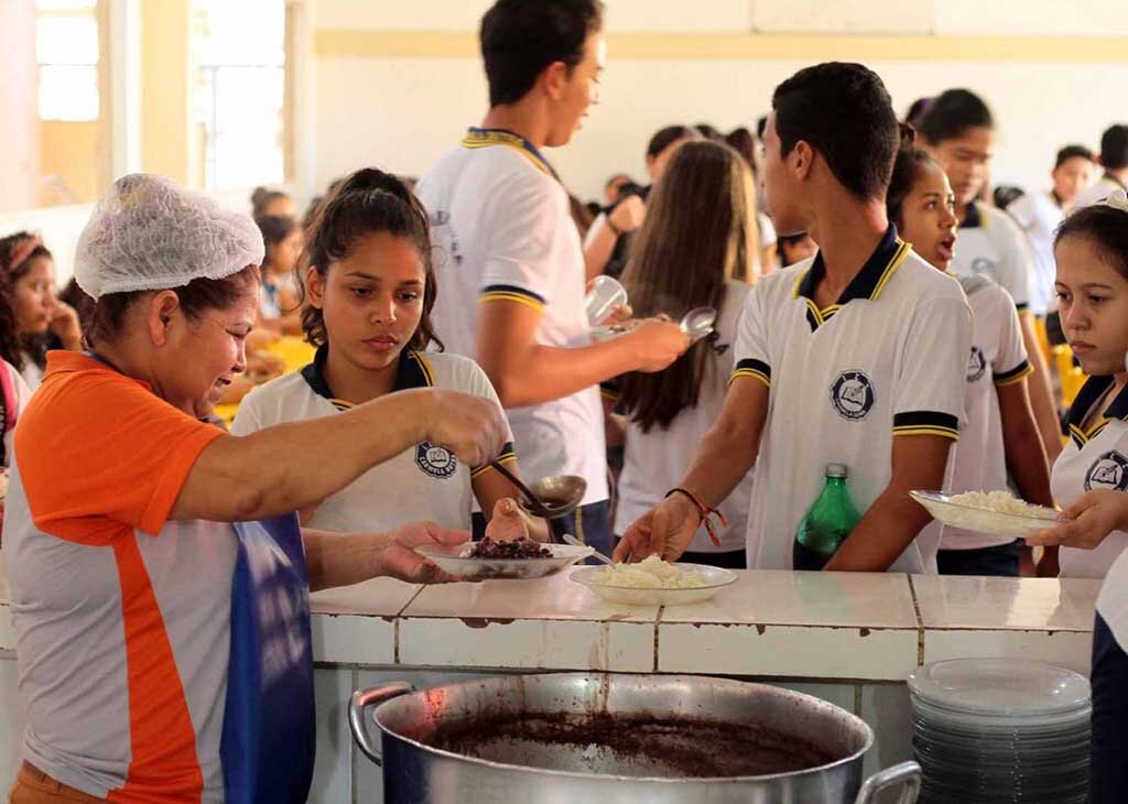 Nos primeiros cem dias do novo governo, Rondônia ganha 78 médicos para regiões carentes e melhora na alimentação escolar  - Gente de Opinião