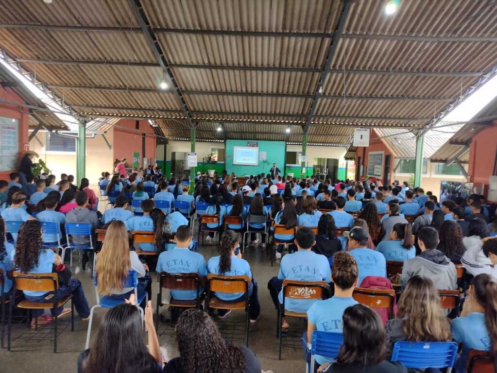 Unidos, mais de 500 advogados da OAB-RO levam mensagem de cidadania e paz a 400 escolas estaduais em Rondônia - Gente de Opinião