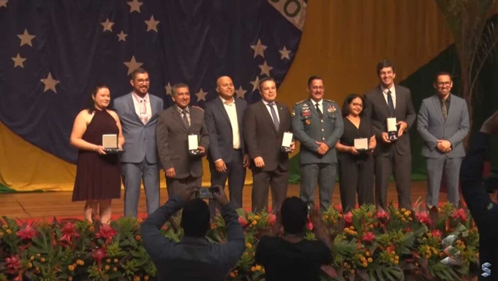 Sesdec homenageia militares e civis com medalha Governador Jorge Teixeira - Gente de Opinião