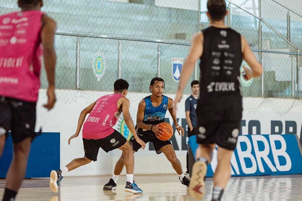 Atleta de Ji-Paraná disputará Liga Nacional e Basquetebol - Gente de Opinião