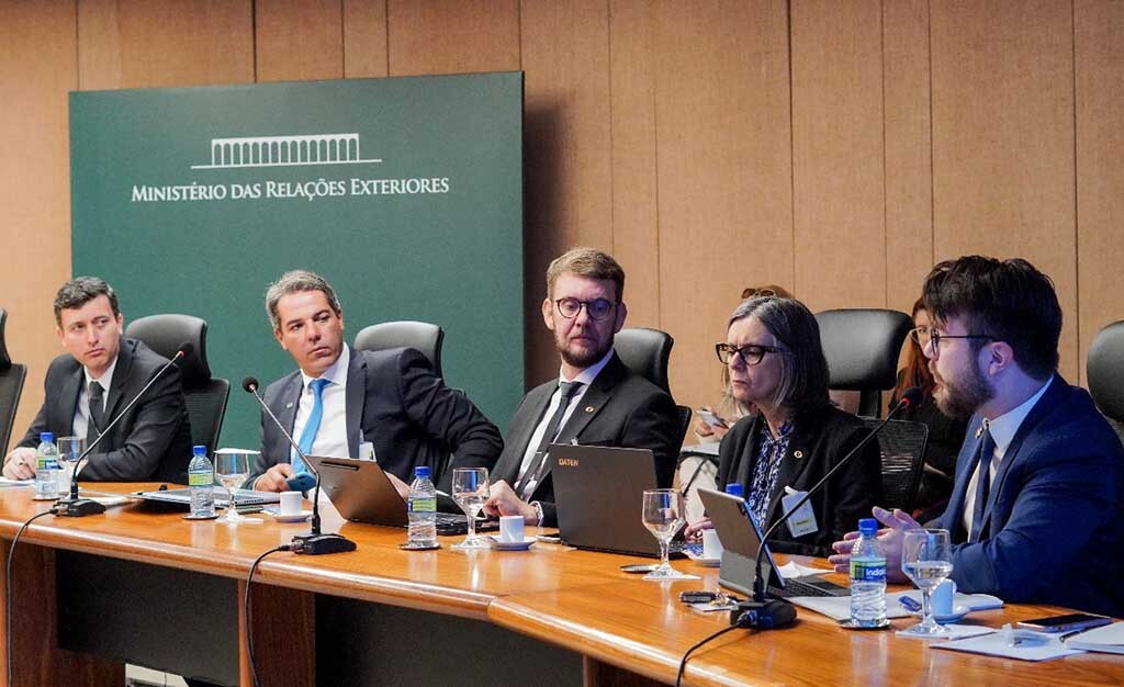 Equipes técnicas do Governo Federal, do estado de Rondônia e da Bolívia tratam da ponte binacional - Gente de Opinião