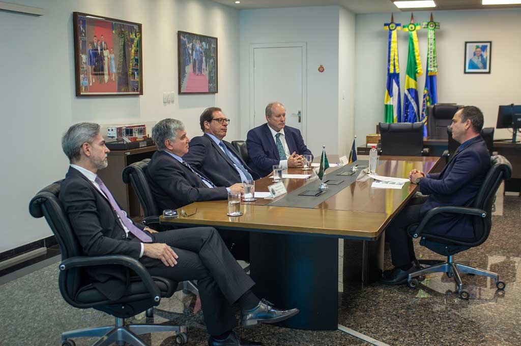 Governo de Rondônia se reúne com corregedor do Conselho Nacional de Justiça, em Porto Velho - Gente de Opinião