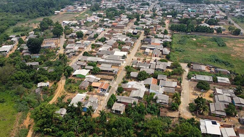 Prefeitura de Ariquemes lança o Programa “Ariquemes Legal” para Regularização Fundiária de Bairros em área Urbana do município.   - Gente de Opinião