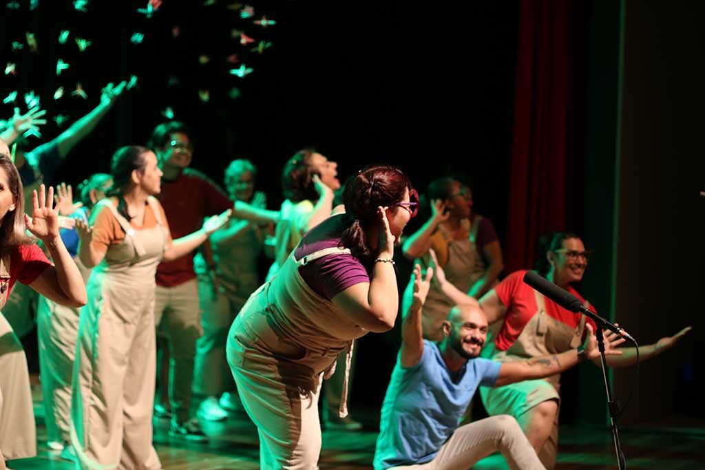 "Canto Para Todos": Primeira noite do espetáculo "Encanto" emociona e leva mais de 230 pessoas ao teatro em Porto Velho - Gente de Opinião