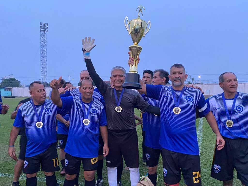 O Flamengo sagrou-se campeão, no futebol “Resgate do Futebol Raiz” 2023 - Gente de Opinião