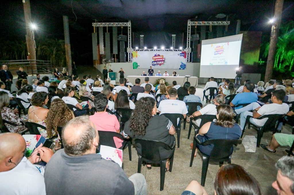 Nos dias 3 a 6 de dezembro, acontece na cidade de Presidente Médici, a 6ª Conferência Estadual de Cultura de Rondônia, garantindo a presença dos segmentos artísticos - Gente de Opinião