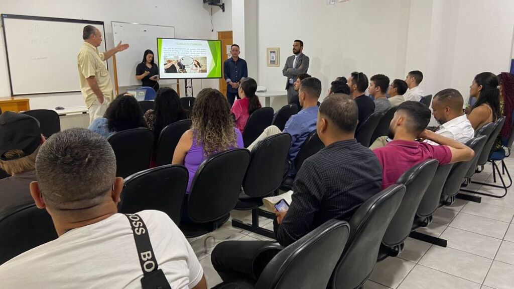 Parlamentar do Acre visita a Escola do Legislativo de Rondônia - Gente de Opinião