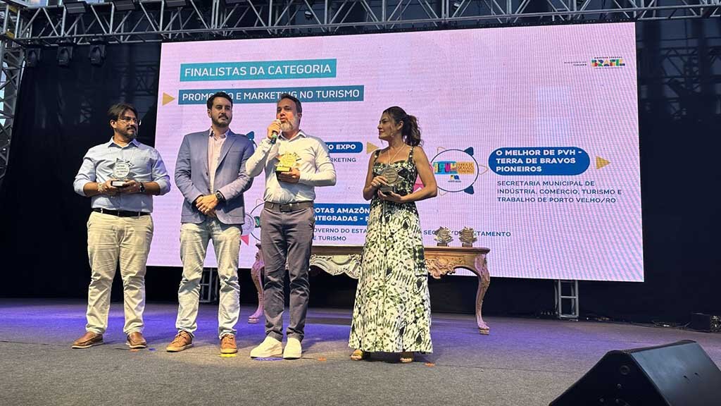 Glayce Bezerra recebeu o prêmio dentro da categoria Promoção e Marketing no Turismo - Gente de Opinião