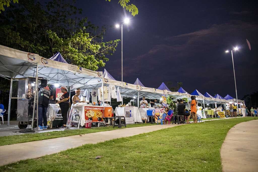 Feira fomenta a economia solidária e gera renda para os pequenos empreendedores - Gente de Opinião