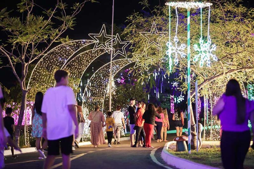 Aproximadamente 260 mil pessoas foram até o Parque da Cidade prestigiar as atrações e decorações natalinas - Gente de Opinião
