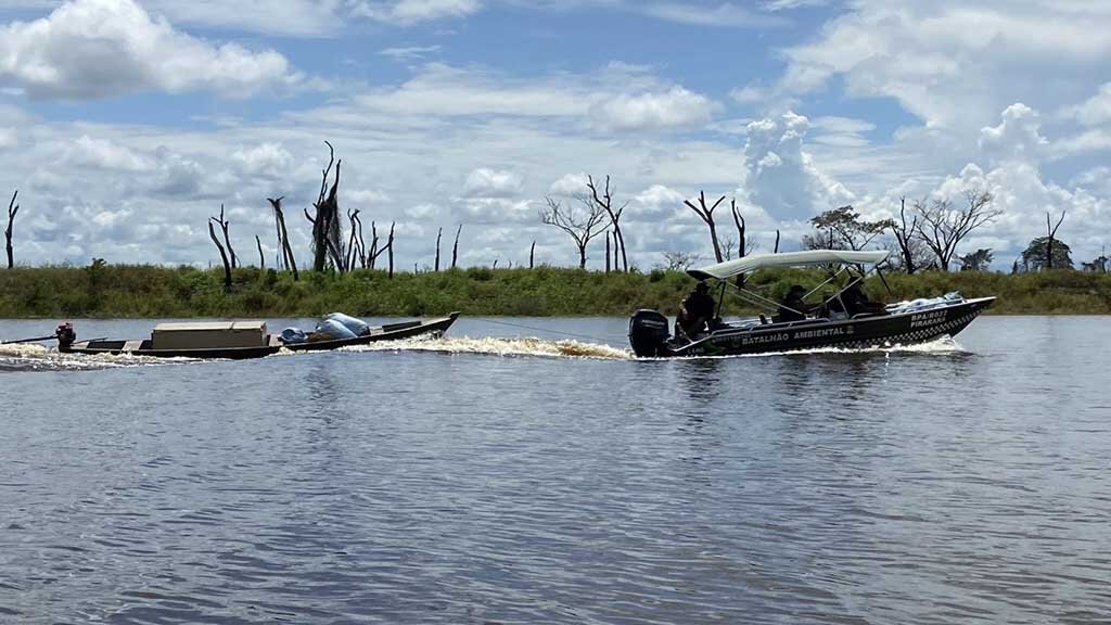 Fiscalização ambiental da Polícia Militar apreende 177 quilos de pirarucu ilegal na Reserva Extrativista Rio Cautário - Gente de Opinião