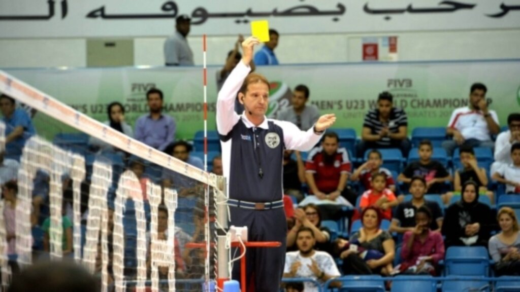 FRV realiza curso de formação de oficiais de arbitragem para voleibol indoor - Gente de Opinião