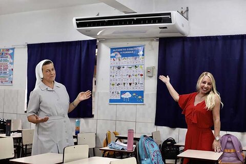 Deputada Ieda Chaves entrega equipamentos para atender o setor da Educação em Porto Velho