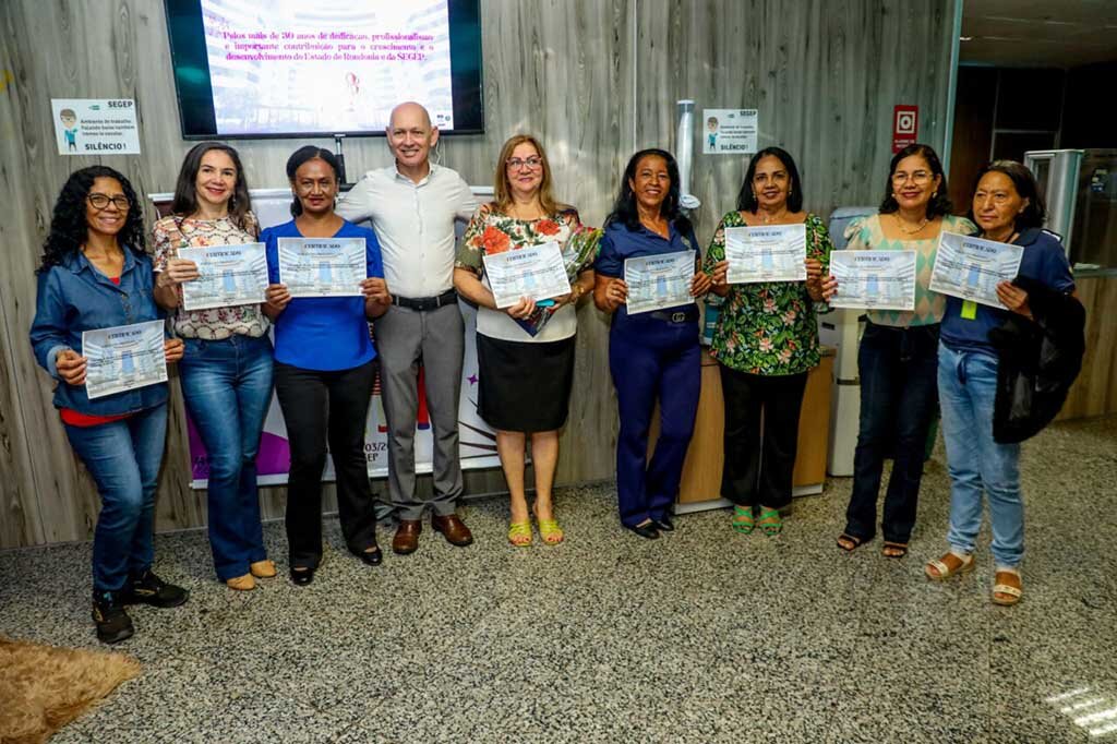 Na ocasião, servidoras foram agraciadas com o Certificado “Quem são as mulheres da Segep, servidoras pratas da casa – Dedicação 30+ - Gente de Opinião