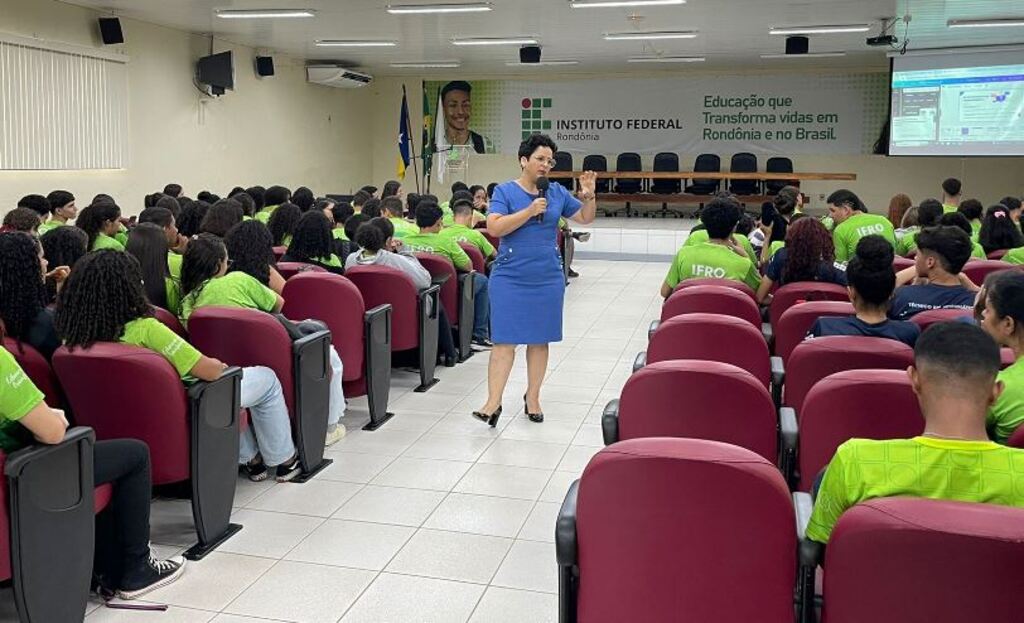 Com palestra do coordenador de mulheres do TJRO, Semana pela Paz em Casa encerra com programação em Ariquemes  - Gente de Opinião