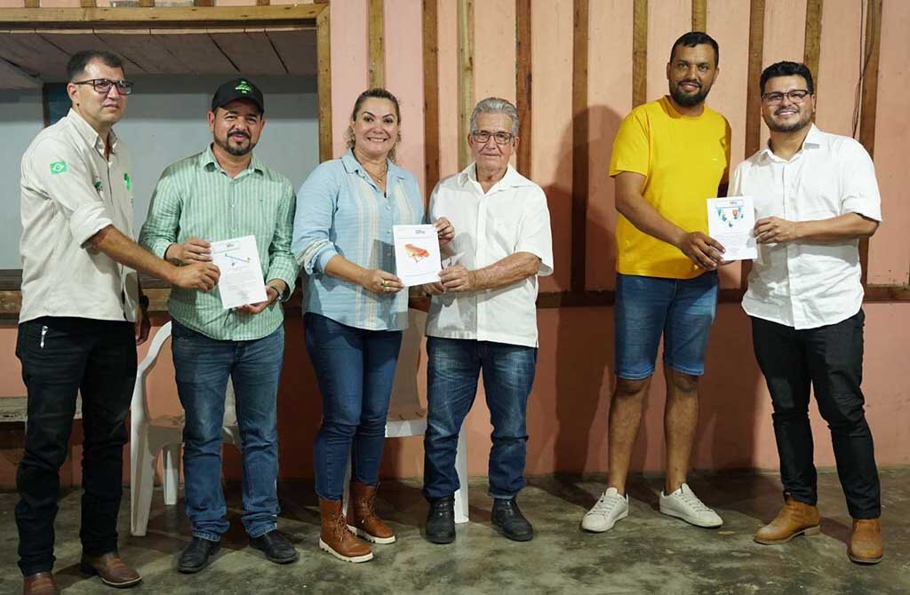 Emenda do deputado Marcelo Cruz garante instalação de fábrica de ração animal na Linha 98, em Ji-Paraná - Gente de Opinião