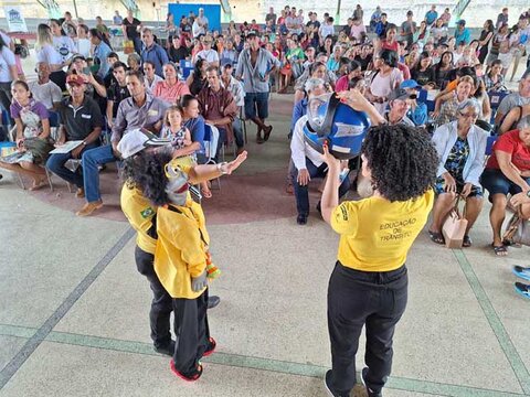 Detran-RO promove Educação para o Trânsito no Programa Rondônia Cidadã, em Buritis
