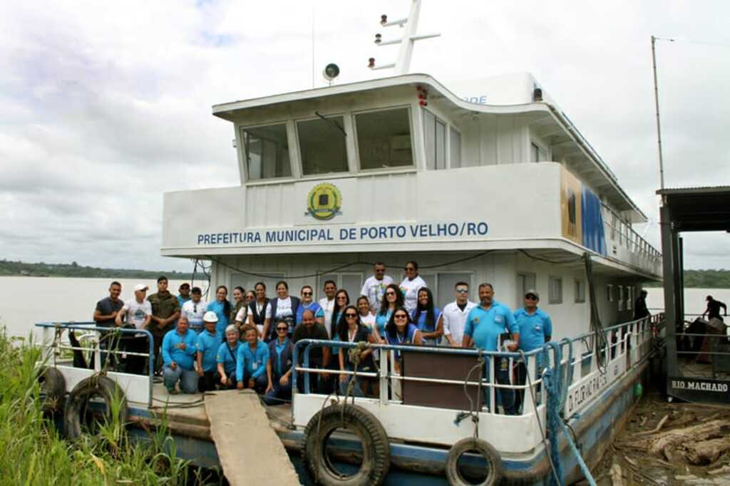 Barco Saúde com sua equipe composta por 30 profissionais de saúde - Gente de Opinião