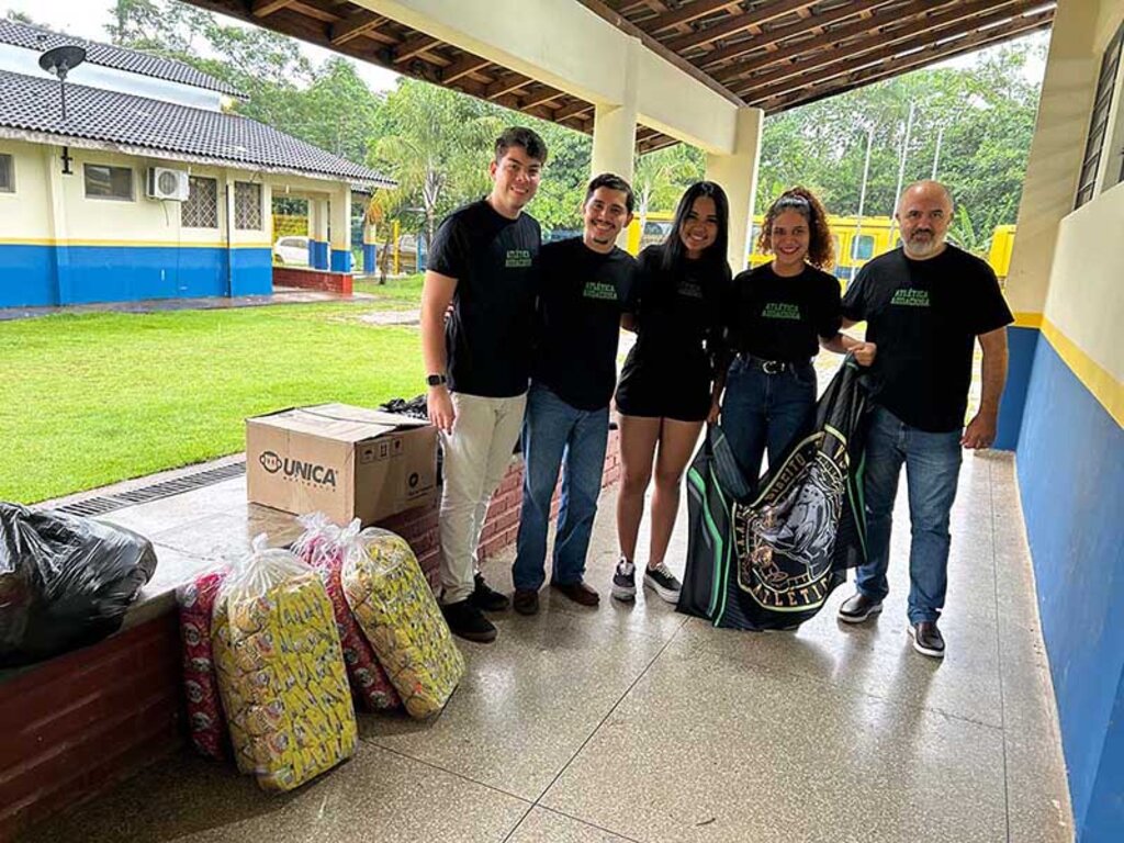 Acadêmicos do curso de Direito da FIMCA promovem ação solidária de Páscoa na Vila Princesa - Gente de Opinião