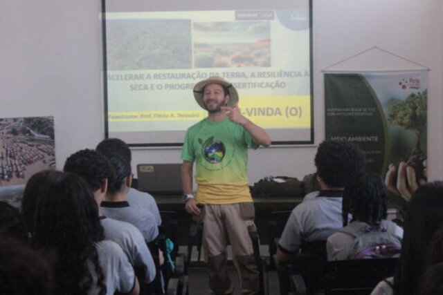 Palestra sobre os processos de assoreamento e mudanças climáticas - Gente de Opinião