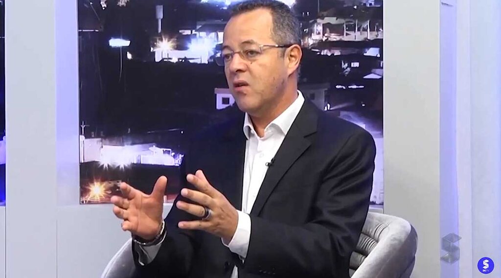 Ministério Público Federal arquiva inquérito contra ex-prefeito Roberto Sobrinho, por falta de prova - Gente de Opinião