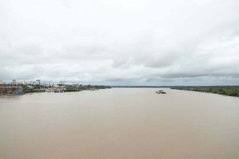 Rio Madeira chega à cota de emergência e Defesa Civil intensifica trabalho