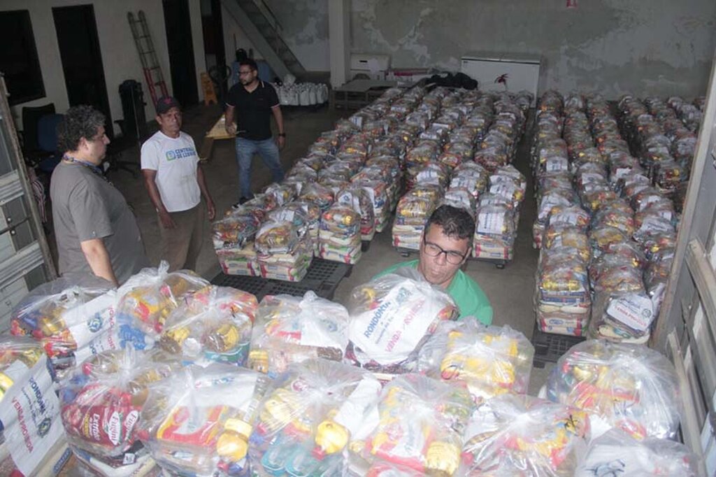 Governador Marcos Rocha e secretária Luana Rocha reforçam atendimento às famílias do médio e baixo Madeira com segurança alimentar - Gente de Opinião