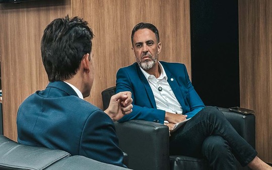 Prefeito Léo Moraes se reúne com ministro para tratar do preço das passagens aéreas, rotas de voo e alfandegamento
