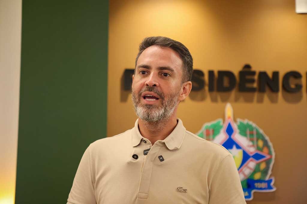 Para o prefeito Léo Moraes, o sentimento é de gratidão aos servidores das duas entidades - Gente de Opinião