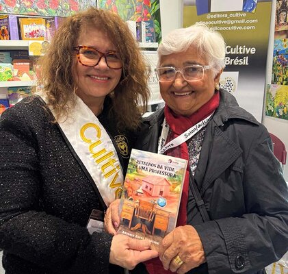 Aos 82 anos, Antonia Alves Ferreira conquista o mundo literário com uma história de resiliência e amor pela educação
