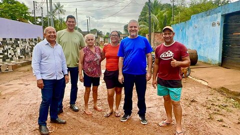 Vereador Everaldo Fogaça e secretário de Obras visitam bairro Cidade Nova para resolver problemas de alagamento
