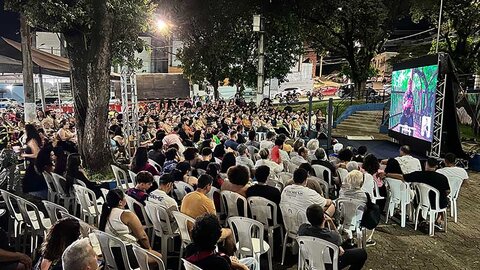 ‘Concerto de Quintal’ emociona público na primeira exibição pública em Porto Velho