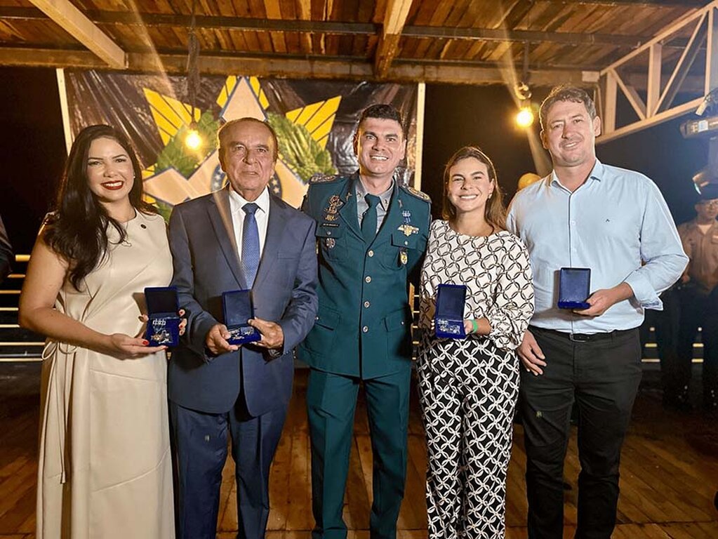 Deputada Federal Cristiane Lopes é homenageada com Medalha Mérito da Comunicação Social da Polícia Militar de Rondônia - Gente de Opinião