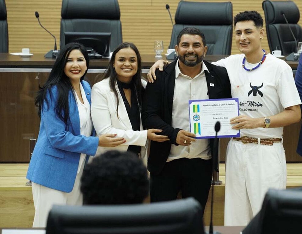 Deputada Cristiane Lopes participa de homenagem ao Duelo na Fronteira e reforça apoio à cultura e ao desenvolvimento de Guajará-Mirim - Gente de Opinião