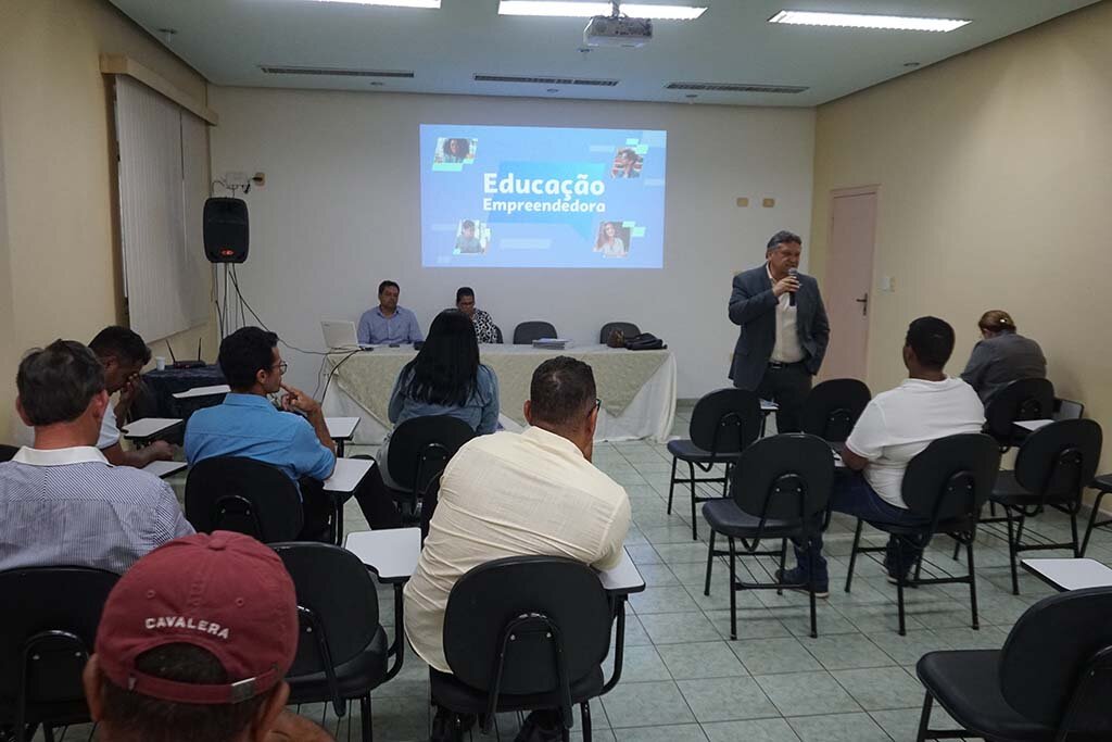 Sebrae e Abracam apresentam Educação Empreendedora a Vereadores de Rondônia - Gente de Opinião