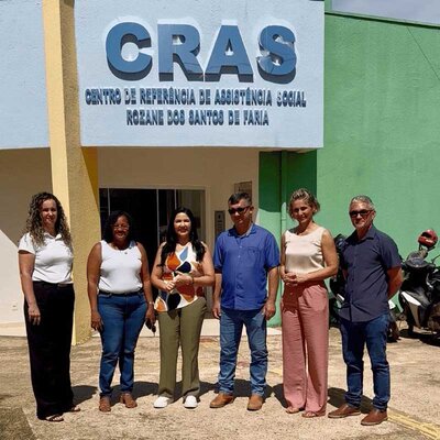 Deputada Cristiane Lopes entrega mobília completa e equipamentos ao CRAS de Rio Crespo