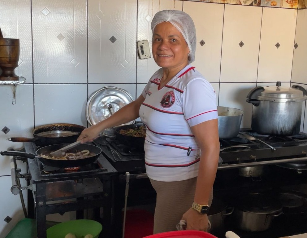 Uma das beneficiadas com a intervenção é a comerciante Elissandra Marcelino - Gente de Opinião