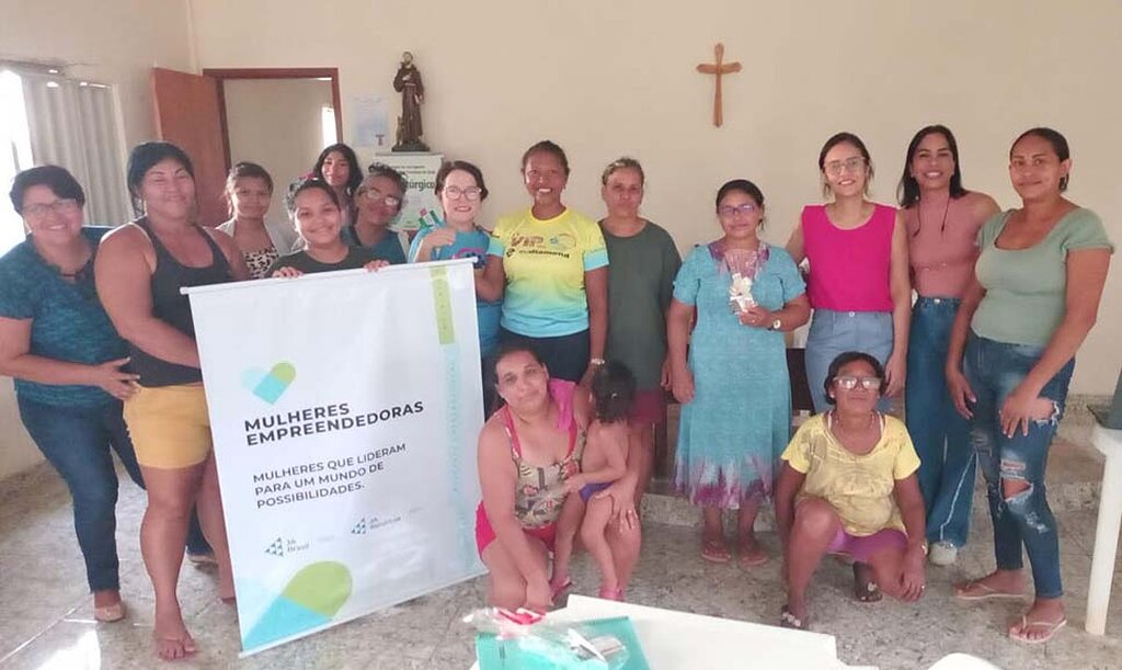 Empreendedorismo feminino transforma vidas na Vila Princesa com curso da ARDH em parceria com a JARO - Gente de Opinião