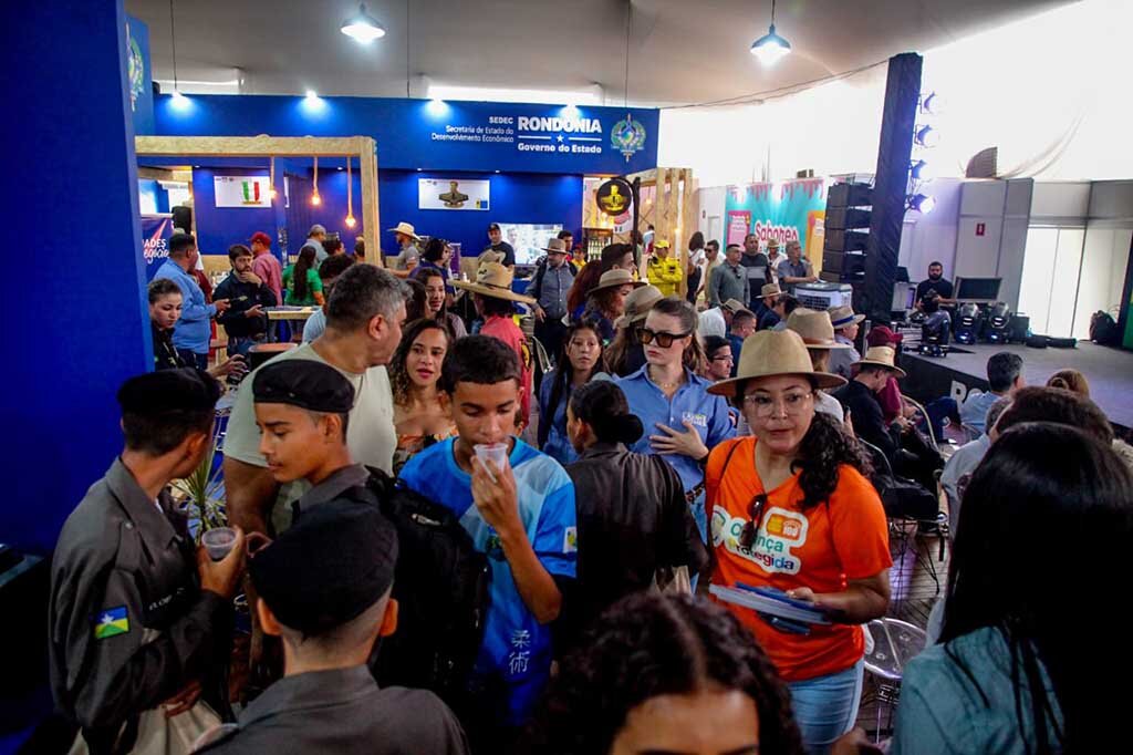 Governador Marcos Rocha comemora o primeiro dia de negócios na Rondônia Rural Show 2025 - Gente de Opinião