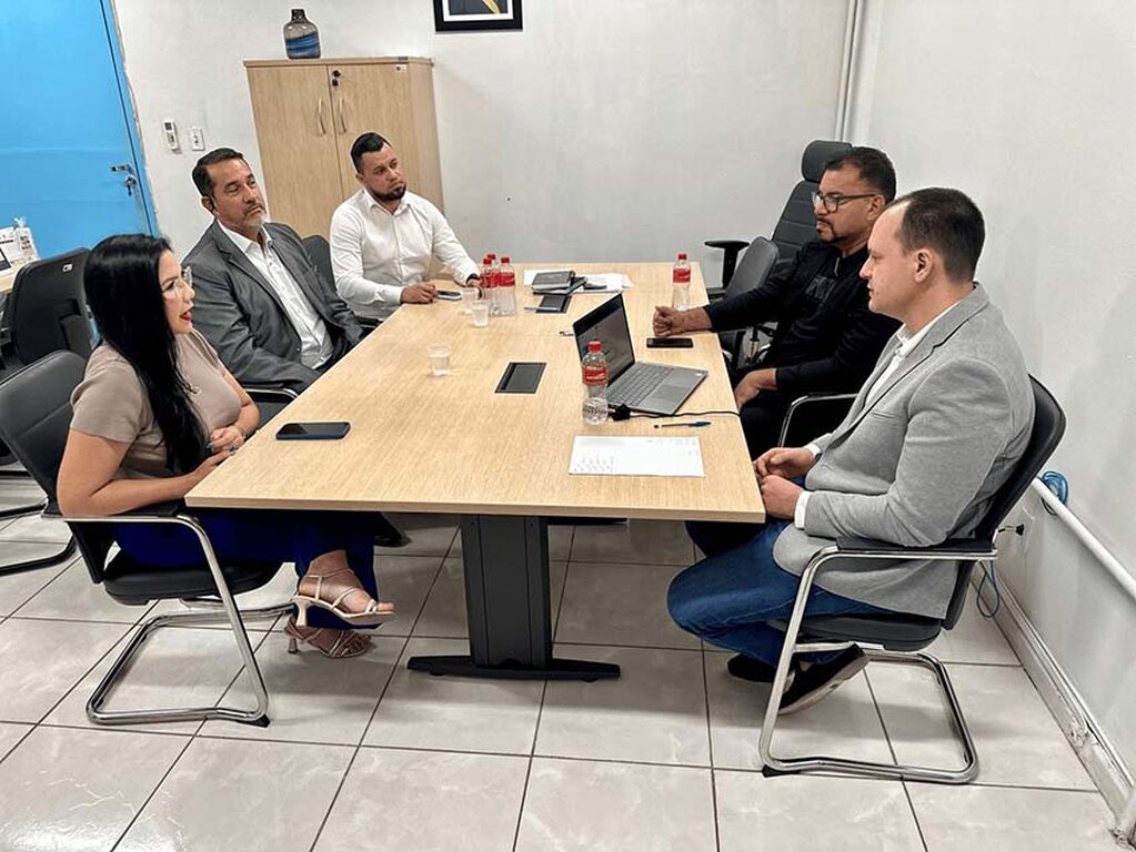 Deputada Cristiane Lopes anuncia mais 2 milhões Para o Hospital João Paulo II e HB - Gente de Opinião