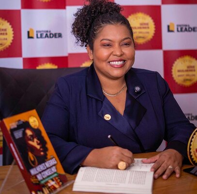 FACER parabeniza Vice-presidente do CMEC de Ji-Paraná por destaque nacional em obra que celebra lideranças femininas negras nos conselhos empresariais